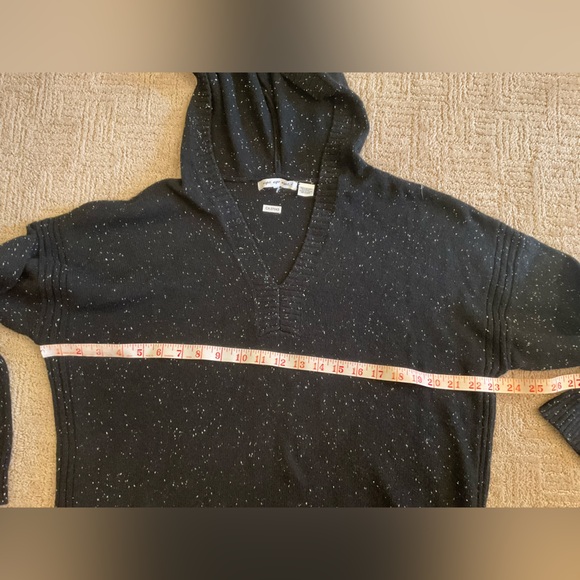 🖤✨ Anthropologie Eight Eight Eight Black Speckled Hooded Women’s Sweater L/XL - Picture 5 of 7
